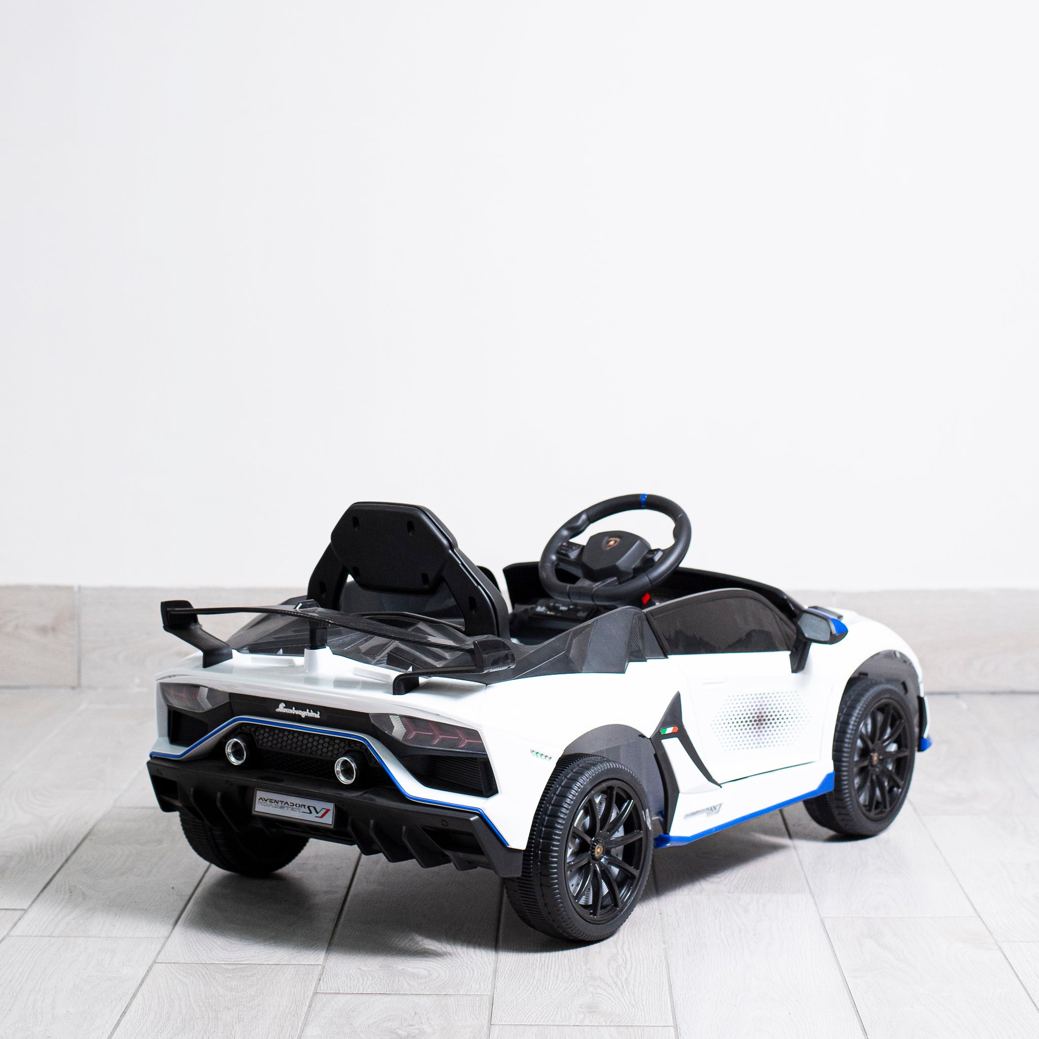 Auto Elettrica per Bambini Lamborghini Svj Small 12V con Licenza Ufficiale Luci Led Suoni Realistici Mp3 Telecomando Cinture di Sicurezza